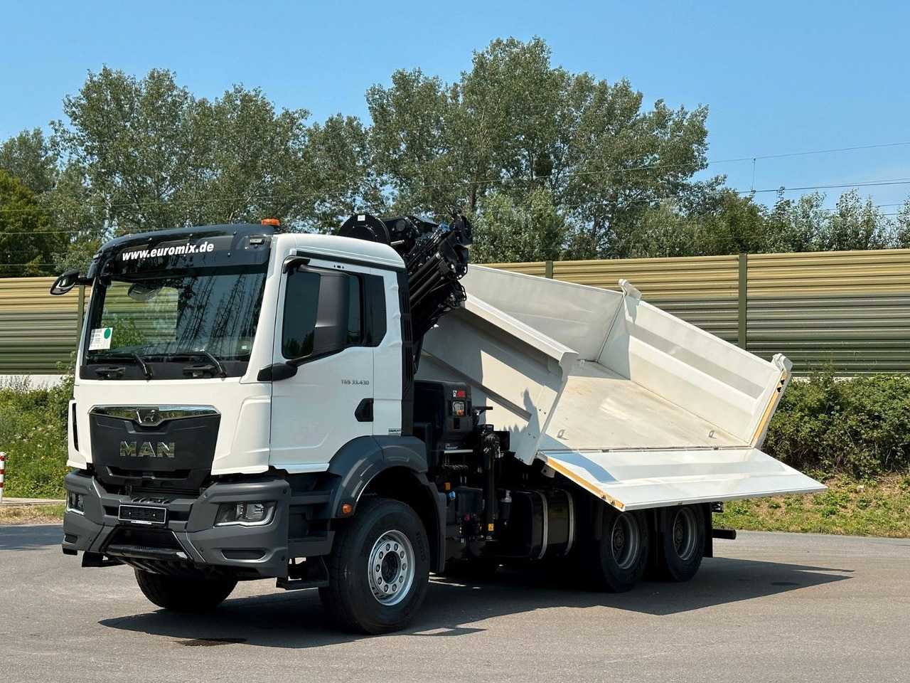 Leasing de  MAN TGS 33.440 6x4 /3-Seiten- Kipper /  HIAB 228-6 MAN TGS 33.440 6x4 /3-Seiten- Kipper /  HIAB 228-6: foto 20