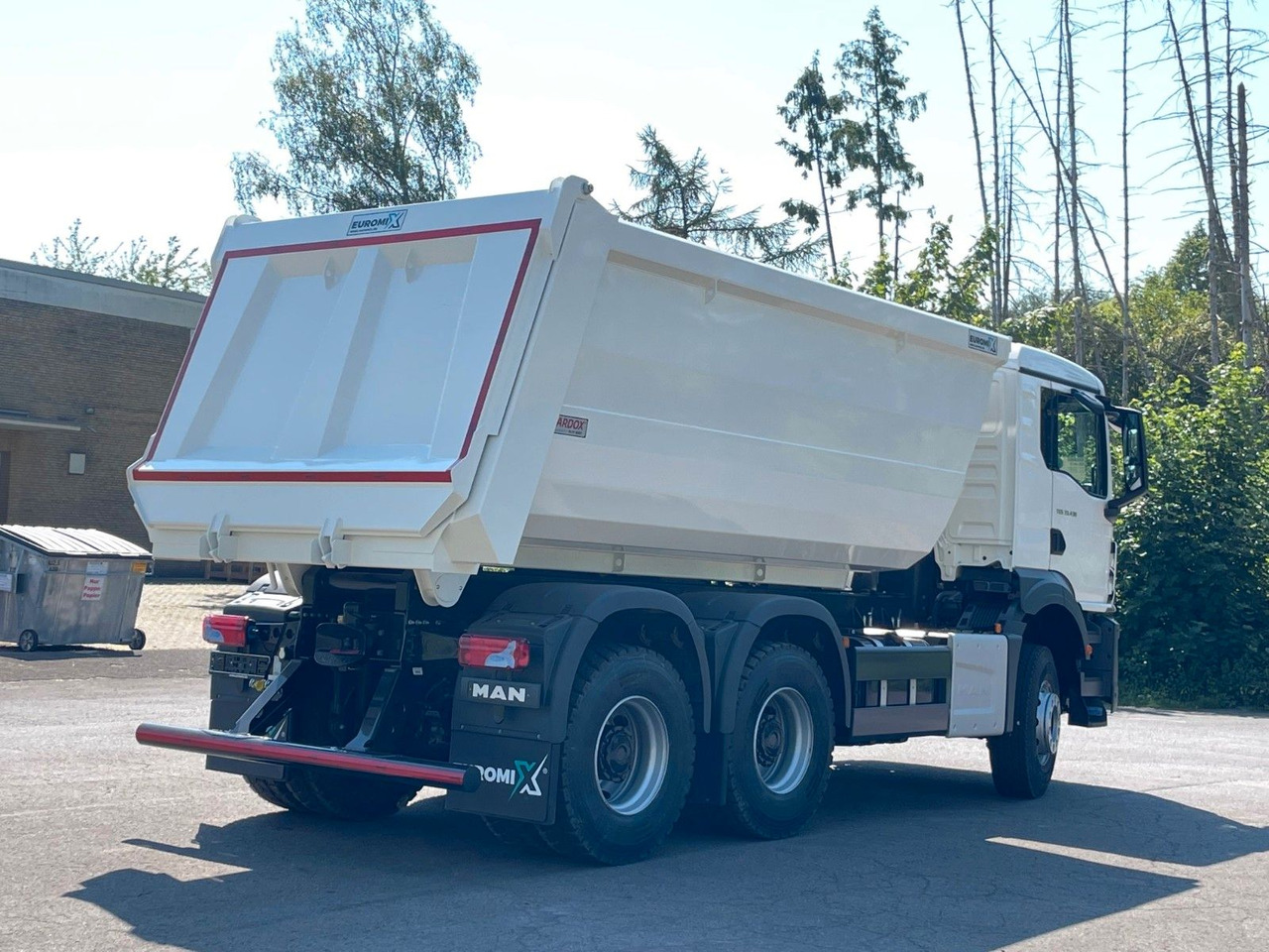 MAN TGS 33.440 6x4/Euro6e EuromixMTP Mulden-Kipper - Camião basculante: foto 4 MAN TGS 33.440 6x4/Euro6e EuromixMTP Mulden-Kipper - Camião basculante: foto 4