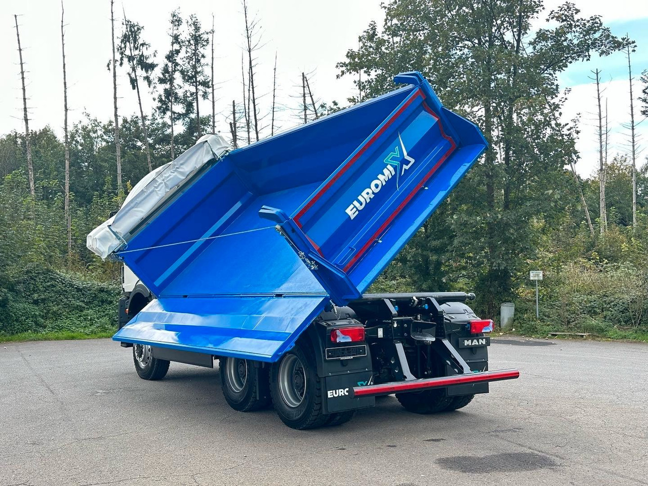 MAN TGS 33.440 6x6 /Euro6 3-Seiten-Kipper EuromixMTP - Camião basculante: foto 5 MAN TGS 33.440 6x6 /Euro6 3-Seiten-Kipper EuromixMTP - Camião basculante: foto 5