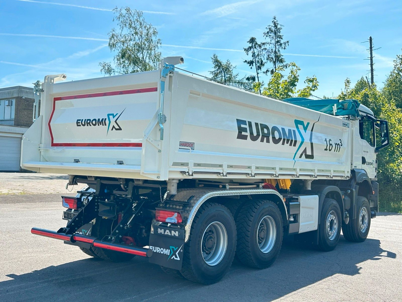 MAN TGS 35.520 8x4 EuromixMTP 3-Seiten-Kipper - Camião basculante: foto 5 MAN TGS 35.520 8x4 EuromixMTP 3-Seiten-Kipper - Camião basculante: foto 5