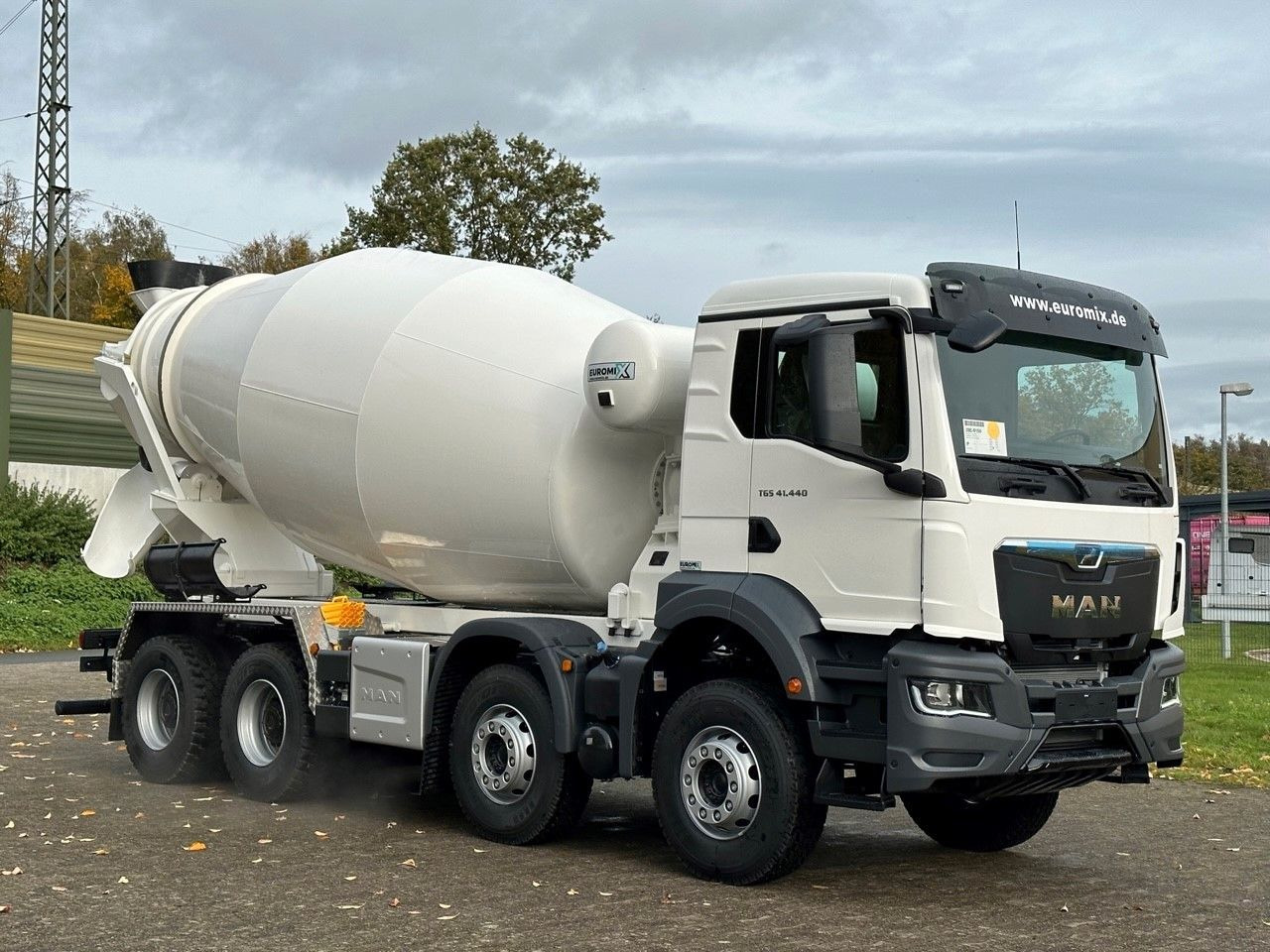 MAN TGS 41.440 8x4 /Euro6e Euromix EM 10 L - Camião betoneira: foto 1 MAN TGS 41.440 8x4 /Euro6e Euromix EM 10 L - Camião betoneira: foto 1