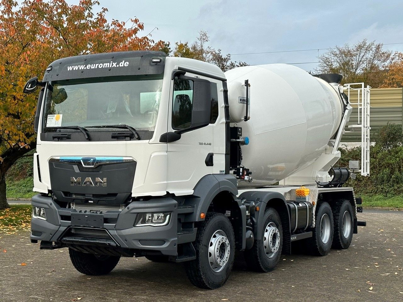 MAN TGS 41.440 8x4 /Euro6e Euromix EM 10 L - Camião betoneira: foto 2 MAN TGS 41.440 8x4 /Euro6e Euromix EM 10 L - Camião betoneira: foto 2