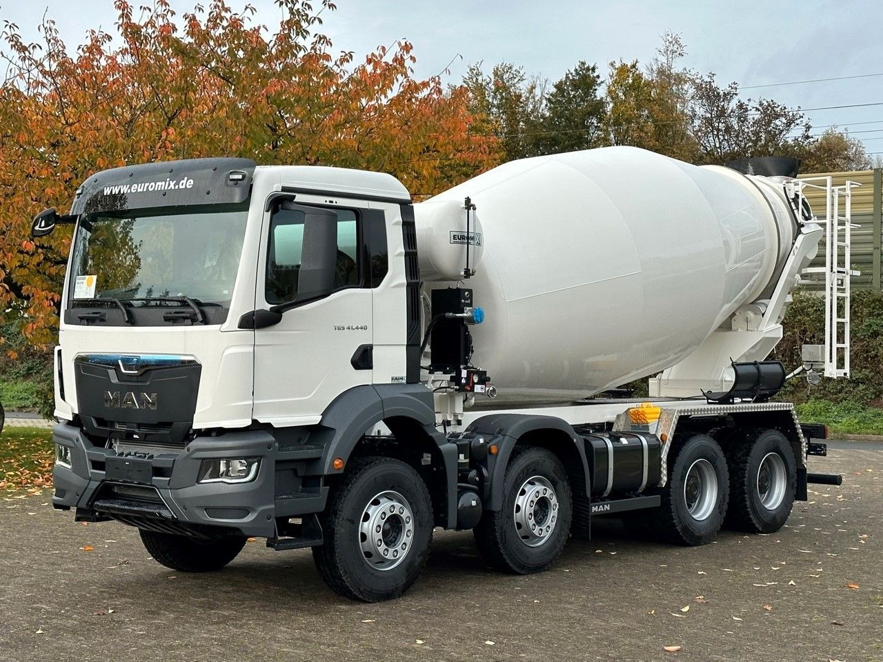 MAN TGS 41.440 8x4 /Euro6e Euromix EM 10 L - Camião betoneira: foto 3 MAN TGS 41.440 8x4 /Euro6e Euromix EM 10 L - Camião betoneira: foto 3