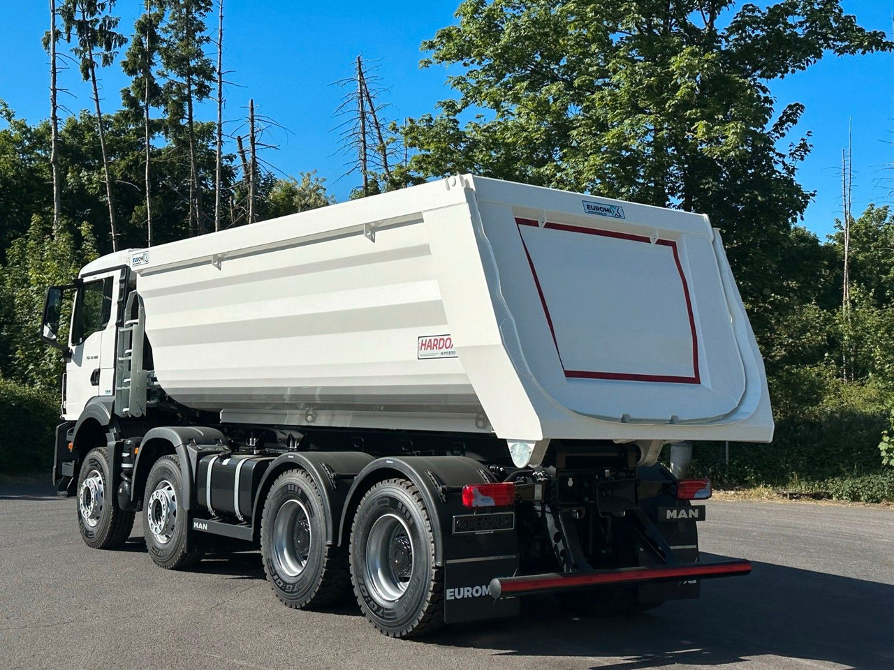 MAN TGS 41.480 BB 8X4 Euromix Mulden Kipper HARDOX - Camião basculante: foto 5 MAN TGS 41.480 BB 8X4 Euromix Mulden Kipper HARDOX - Camião basculante: foto 5