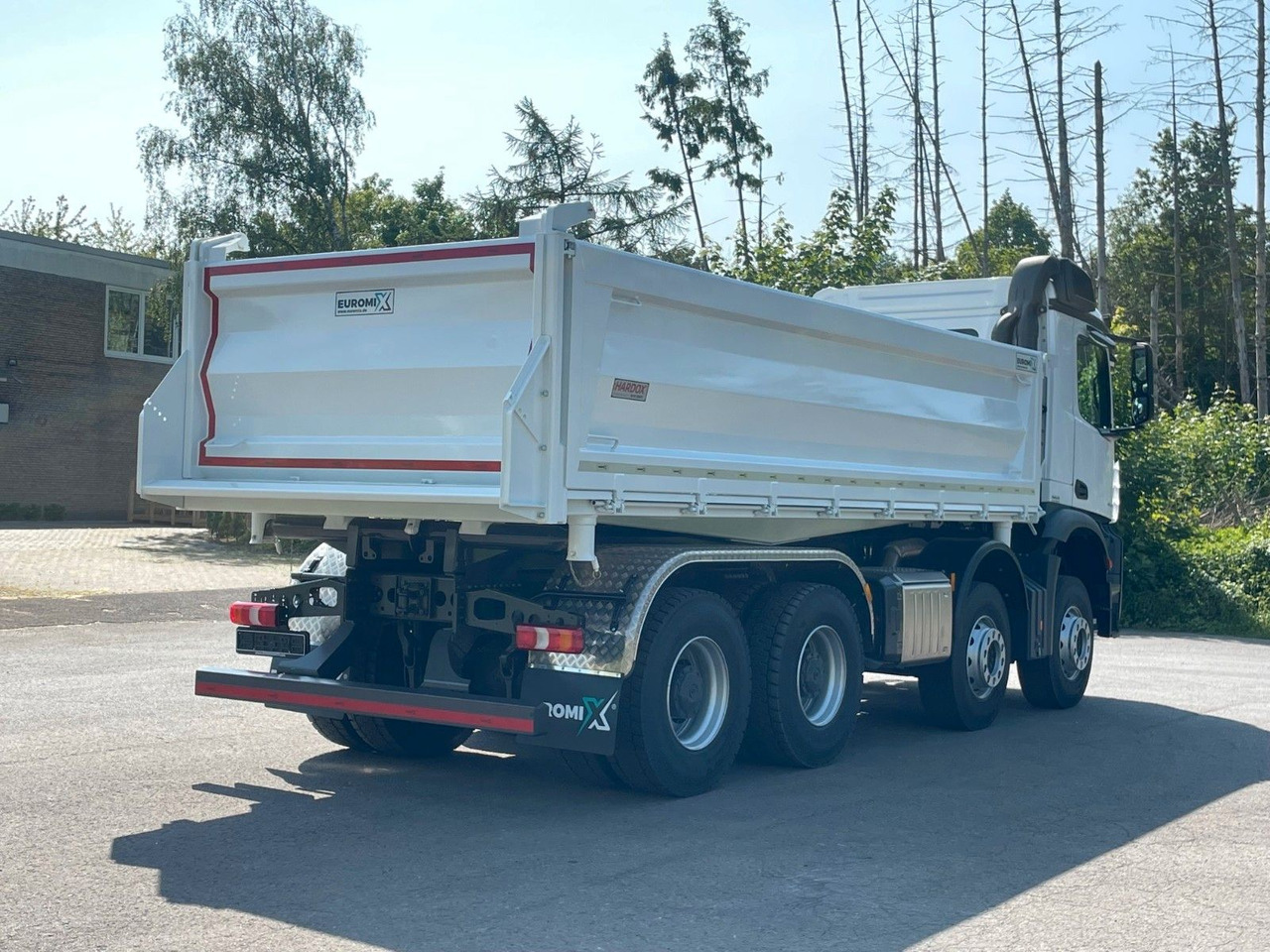 Mercedes-Benz 4145 8X4 Euromix EMT 3-Seiten-Kipper - Camião basculante: foto 4 Mercedes-Benz 4145 8X4 Euromix EMT 3-Seiten-Kipper - Camião basculante: foto 4