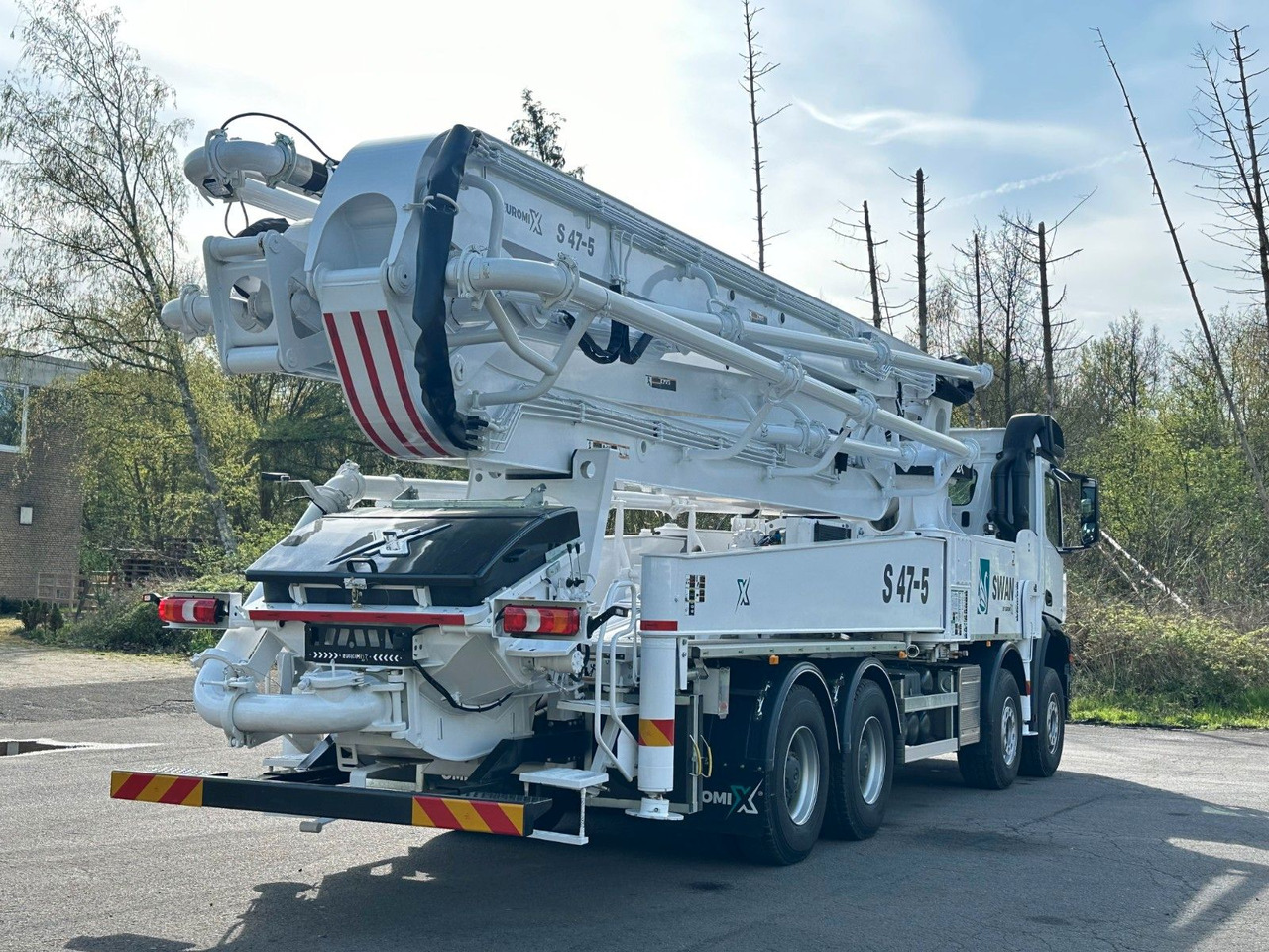 Mercedes-Benz Arocs 5 4542 8x4 SWAN TSP 47-5 160RZ ( 47m ) - Camião betoneira: foto 5 Mercedes-Benz Arocs 5 4542 8x4 SWAN TSP 47-5 160RZ ( 47m ) - Camião betoneira: foto 5