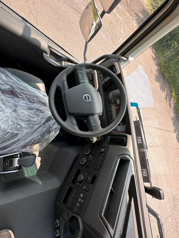 Camião betoneira Volvo FMX 500 8X4 Retarder EuromixMTP EM 10 L: foto 15