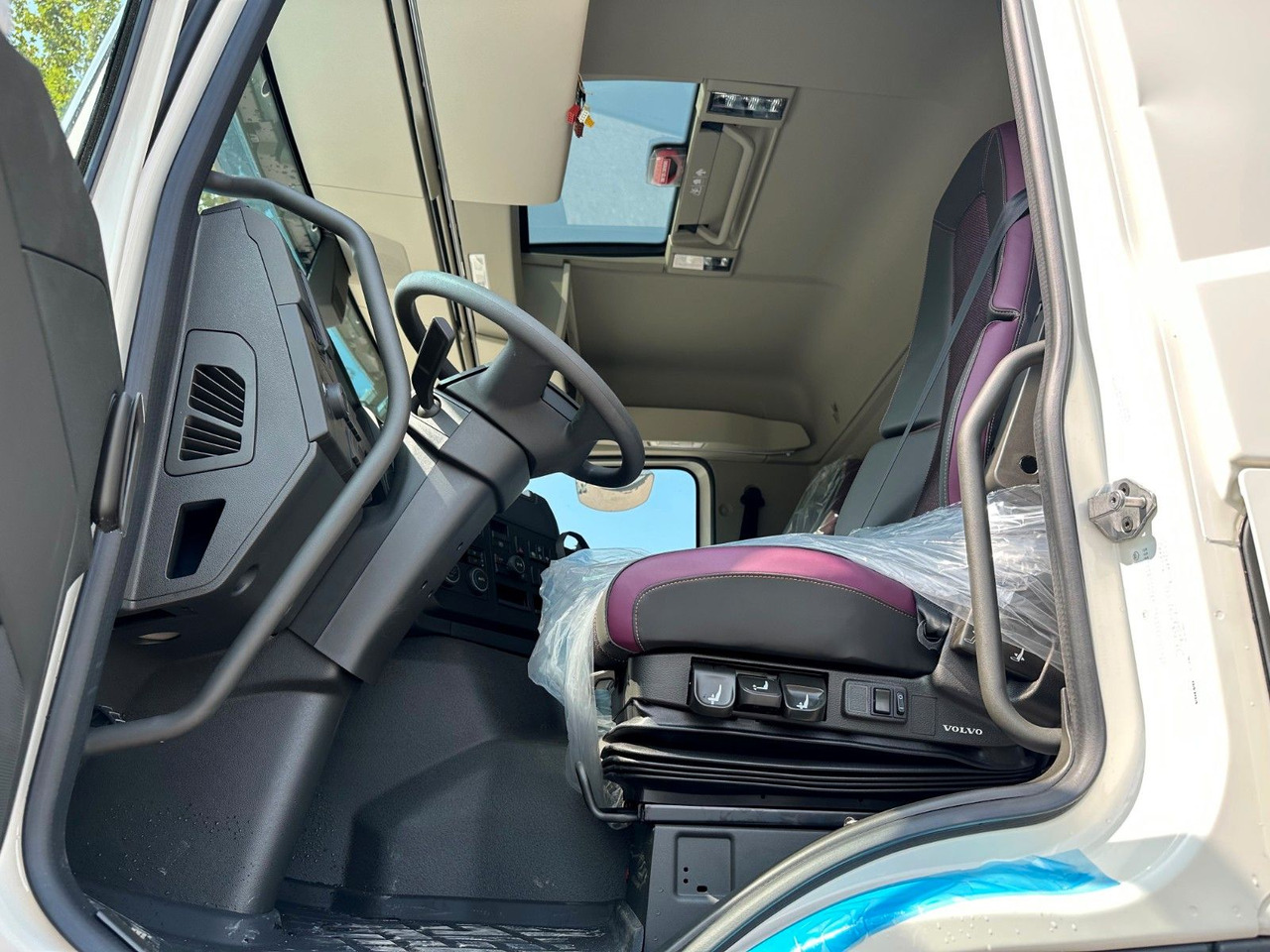 Camião betoneira Volvo FMX 500 8X4 Retarder EuromixMTP EM 10 L: foto 11