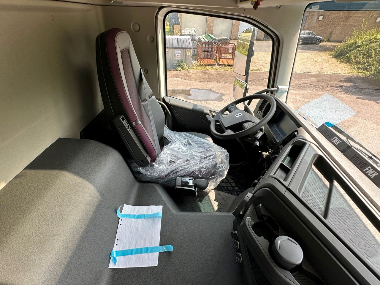 Camião betoneira Volvo FMX 500 8X4 Retarder EuromixMTP EM 10 L: foto 14