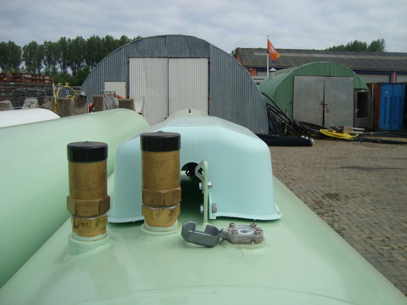 De Visser Propaan/Butaan LPG tank 9100 L gastank Propaan/Butaan LPG tank 9100 L (4,55 ton) Gastank Ø 1250 including tank fittings ID 11.10 L: 7790mm, 1350kg option of heating spiral - Tanque de combustível por Camião: foto 3 De Visser Propaan/Butaan LPG tank 9100 L gastank Propaan/Butaan LPG tank 9100 L (4,55 ton) Gastank Ø 1250 including tank fittings ID 11.10 L: 7790mm, 1350kg option of heating spiral - Tanque de combustível por Camião: foto 3