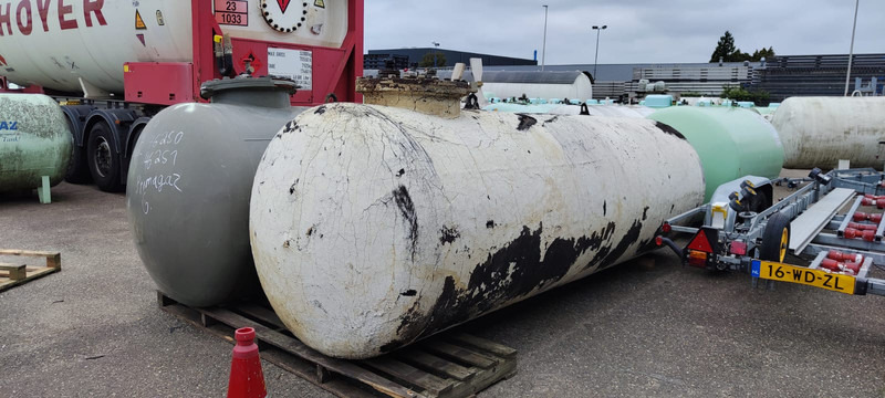 LPG GASTANK 4850 LITER underground - Tanque de combustível por Camião: foto 3 LPG GASTANK 4850 LITER underground - Tanque de combustível por Camião: foto 3