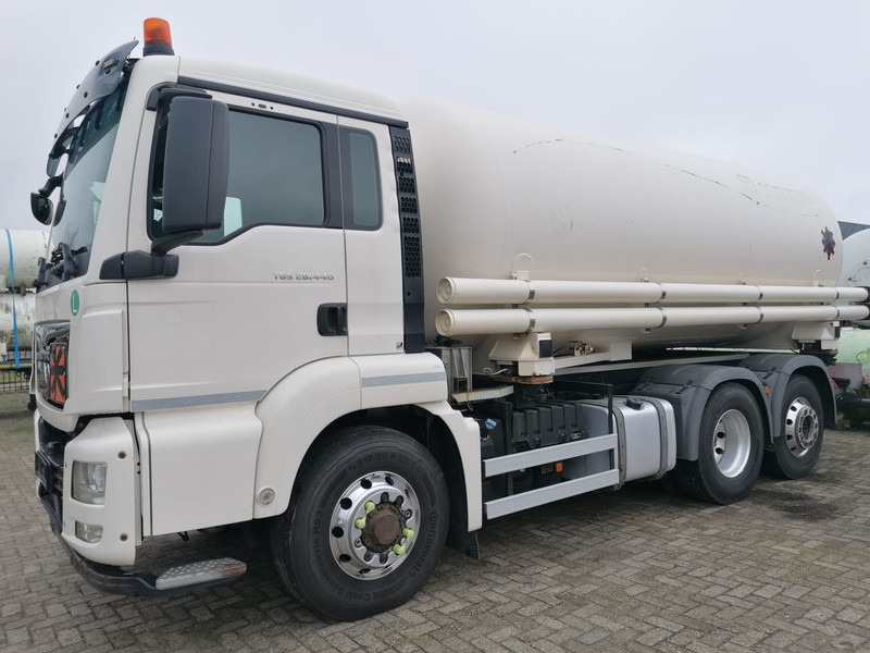 MAN TGS L.2007.46.003 6x2 -19512 L Gas tank truck -Gas, Gaz, LPG, GPL, Propane, Butane tank, Gastank ID 2.164 GOFA, massmeter, body swap - Caminhão tanque: foto 1 MAN TGS L.2007.46.003 6x2 -19512 L Gas tank truck -Gas, Gaz, LPG, GPL, Propane, Butane tank, Gastank ID 2.164 GOFA, massmeter, body swap - Caminhão tanque: foto 1