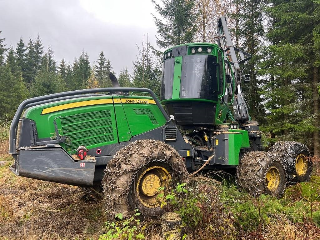 John Deere 1070G - Harvester: foto 5 John Deere 1070G - Harvester: foto 5