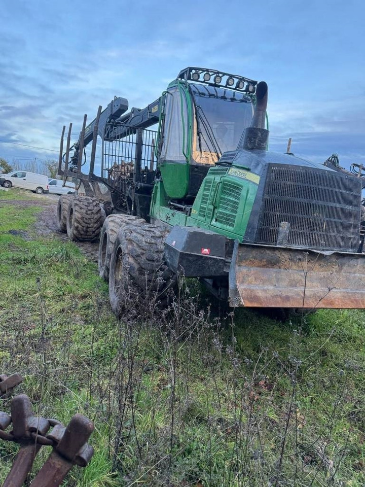 John Deere 1510G - Forwarder: foto 2 John Deere 1510G - Forwarder: foto 2