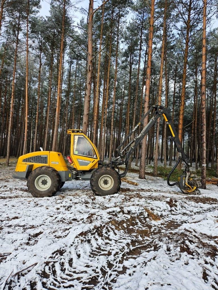 Sampo-Rosenlew HR 46 - Harvester: foto 2 Sampo-Rosenlew HR 46 - Harvester: foto 2