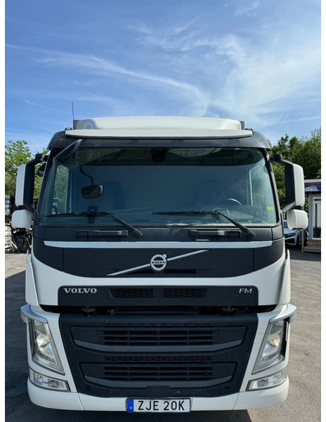 Volvo FM 330 6x2*4, Euro 6, REF-truck, 2019 - Camião frigorífico: foto 2 Volvo FM 330 6x2*4, Euro 6, REF-truck, 2019 - Camião frigorífico: foto 2