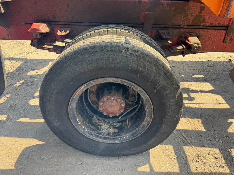 BERLIET L62 **4CYL-BENNE** - Camião basculante: foto 4 BERLIET L62 **4CYL-BENNE** - Camião basculante: foto 4