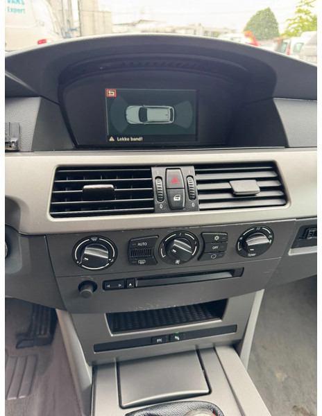 Automóvel BMW 5 Serie **520D TOURING-EURO 4**: foto 12