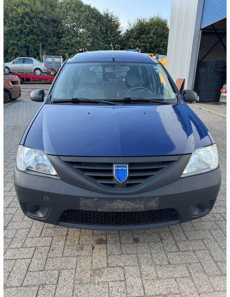Dacia Logan **EURO 4** - Automóvel: foto 2 Dacia Logan **EURO 4** - Automóvel: foto 2