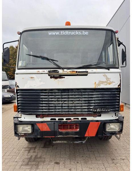 Iveco Turbotech 330.30 **6CYLINDER-WATERCOOLING-BIG AXXLES** - Camião basculante: foto 2 Iveco Turbotech 330.30 **6CYLINDER-WATERCOOLING-BIG AXXLES** - Camião basculante: foto 2