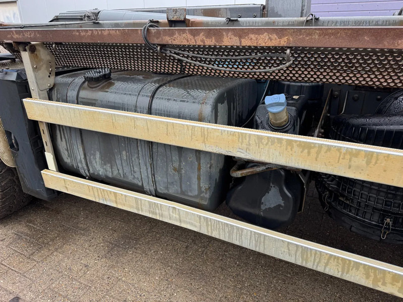 Mercedes-Benz Actros 3344 **BELGIAN TRUCK-3PED-BLUETEC 5-TOPSHAPE** - Camião polibenne: foto 5 Mercedes-Benz Actros 3344 **BELGIAN TRUCK-3PED-BLUETEC 5-TOPSHAPE** - Camião polibenne: foto 5