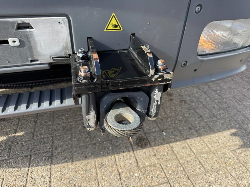 Mercedes-Benz Atego **ATEGO 1225-FIRETRUCK-WINCH** - Carro de bombeiro: foto 4 Mercedes-Benz Atego **ATEGO 1225-FIRETRUCK-WINCH** - Carro de bombeiro: foto 4