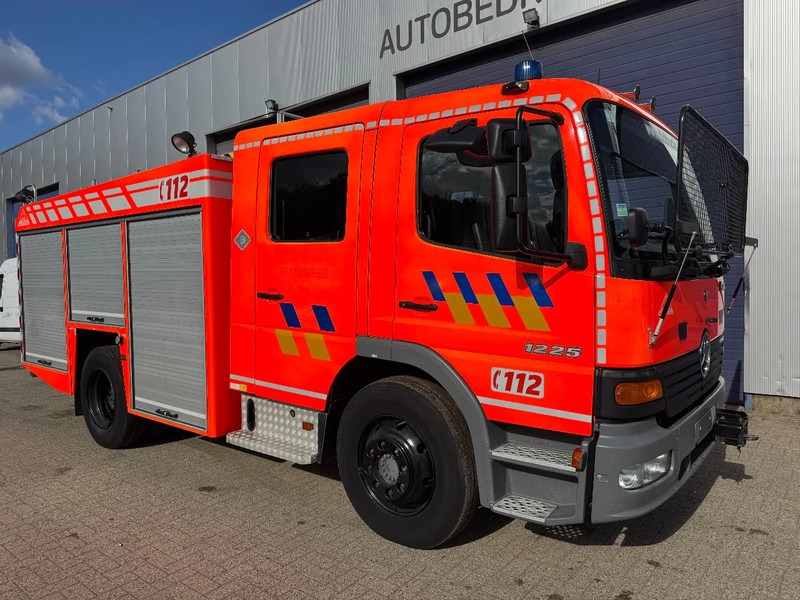 Mercedes-Benz Atego **ATEGO 1225-FIRETRUCK-WINCH** - Carro de bombeiro: foto 3 Mercedes-Benz Atego **ATEGO 1225-FIRETRUCK-WINCH** - Carro de bombeiro: foto 3