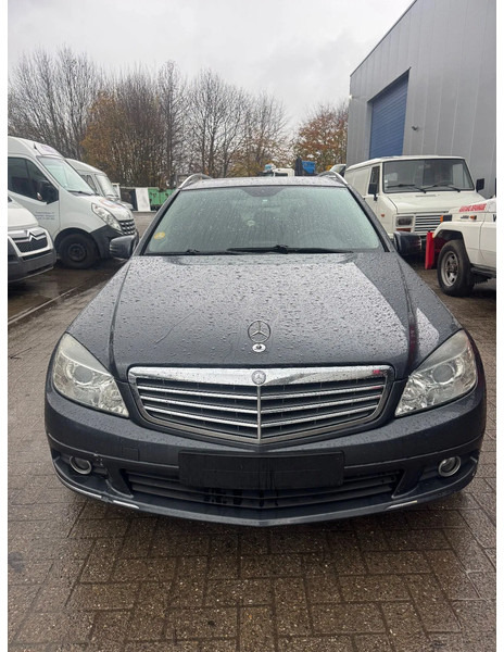 Mercedes-Benz C-Klasse **C200CDI-EURO 5-BELGIAN ORIGINE** - Automóvel: foto 2 Mercedes-Benz C-Klasse **C200CDI-EURO 5-BELGIAN ORIGINE** - Automóvel: foto 2