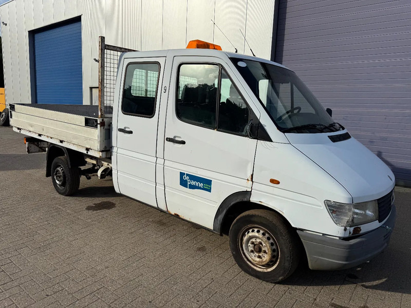 Mercedes-Benz Sprinter **212D-5CYL-BELGIAN VAN-AIRCO** - Carrinha de caixa aberta, Carrinha cabine dupla: foto 3 Mercedes-Benz Sprinter **212D-5CYL-BELGIAN VAN-AIRCO** - Carrinha de caixa aberta, Carrinha cabine dupla: foto 3