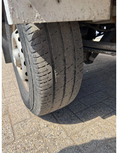 Mercedes-Benz Sprinter 311 **BAKWAGEN-BOX-ONLY118,000KM** - Carrinha de contentor: foto 5 Mercedes-Benz Sprinter 311 **BAKWAGEN-BOX-ONLY118,000KM** - Carrinha de contentor: foto 5