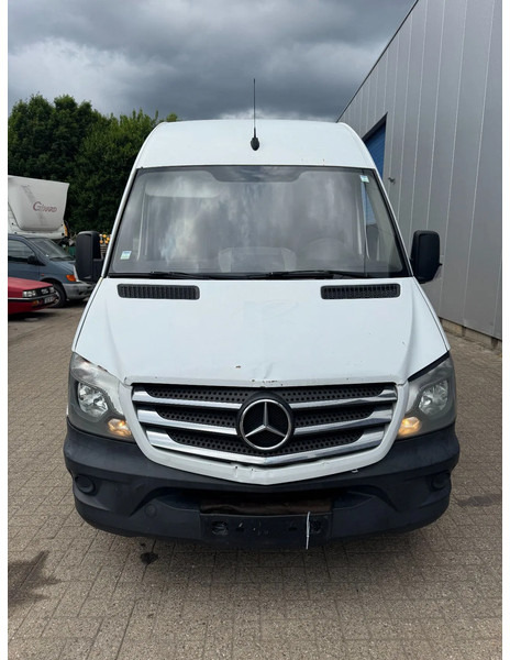 Mercedes-Benz Sprinter 311 **COOLING FOR MEDICATION TRANSPORT-EURO6B-AIRCO** - Carrinha frigorífica: foto 2 Mercedes-Benz Sprinter 311 **COOLING FOR MEDICATION TRANSPORT-EURO6B-AIRCO** - Carrinha frigorífica: foto 2