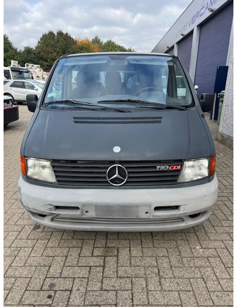 Mercedes-Benz Vito **110CDI-6PL-AIRCO-BE VAN** - Furgão compacto, Carrinha cabine dupla: foto 2 Mercedes-Benz Vito **110CDI-6PL-AIRCO-BE VAN** - Furgão compacto, Carrinha cabine dupla: foto 2