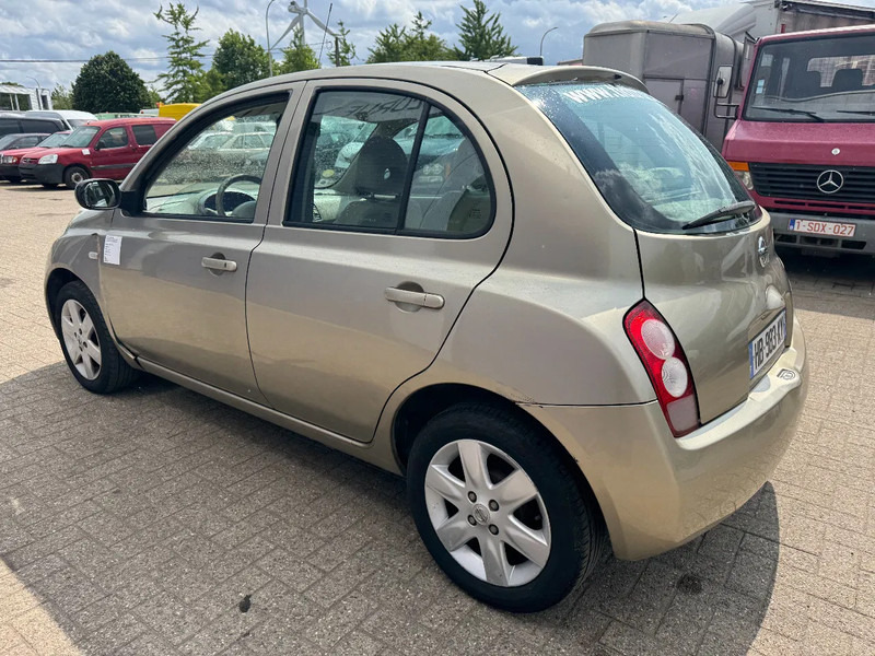 Sedan Nissan Micra **PETROL-ESSENCE-AIRCO**: foto 6