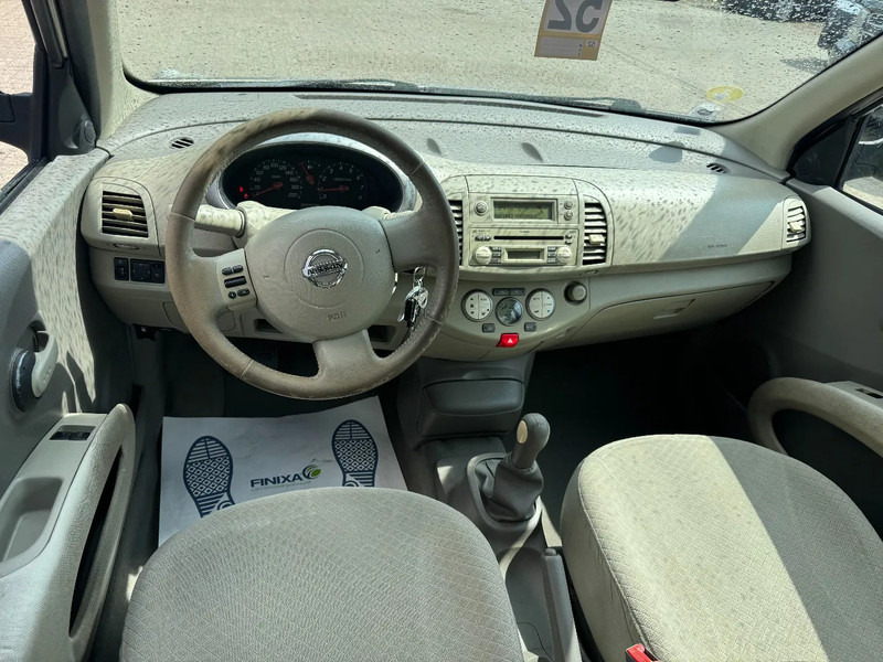 Sedan Nissan Micra **PETROL-ESSENCE-AIRCO**: foto 8