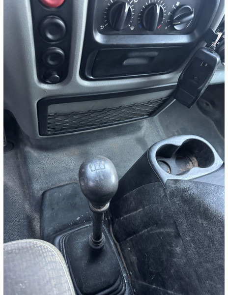 Furgão compacto, Carrinha cabine dupla Renault Master **DUB CAB-DCI120**: foto 14 Furgão compacto, Carrinha cabine dupla Renault Master **DUB CAB-DCI120**: foto 14