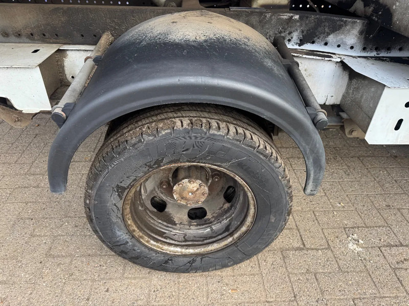 Renault Master **EURO 5-2300DCI** - Carrinha basculante: foto 5 Renault Master **EURO 5-2300DCI** - Carrinha basculante: foto 5