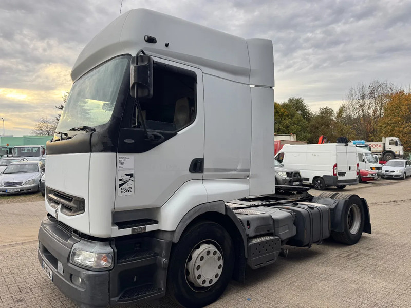 Renault Premium 420 **MANUAL GEARBOX-BOITE MANUELLE** - Tractor: foto 1 Renault Premium 420 **MANUAL GEARBOX-BOITE MANUELLE** - Tractor: foto 1
