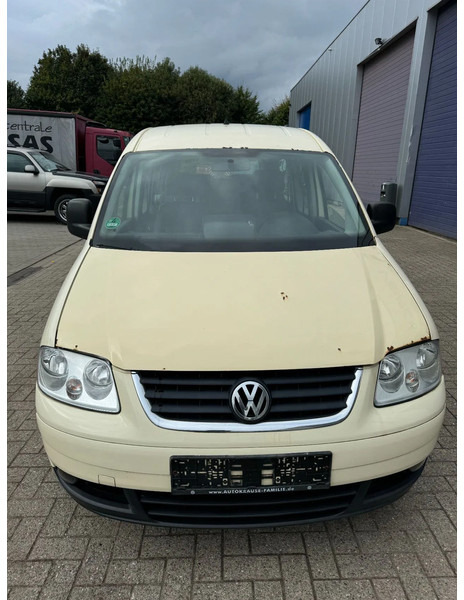 Volkswagen **CADDY MAXI-7SEATS-TAXI** - Furgão de passageiros: foto 2 Volkswagen **CADDY MAXI-7SEATS-TAXI** - Furgão de passageiros: foto 2