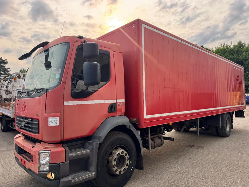 Volvo FL 240 **EURO4-BOITE MANUELLE** - Camião furgão: foto 1 Volvo FL 240 **EURO4-BOITE MANUELLE** - Camião furgão: foto 1
