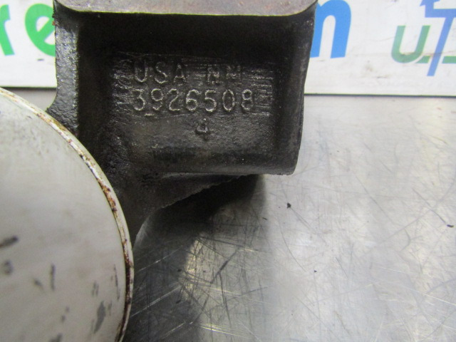 CUMMINS 6 CTA C SERIES WATER FILTER HOUSING P/NO 3926508 - Motor e peças por Camião: foto 2 CUMMINS 6 CTA C SERIES WATER FILTER HOUSING P/NO 3926508 - Motor e peças por Camião: foto 2