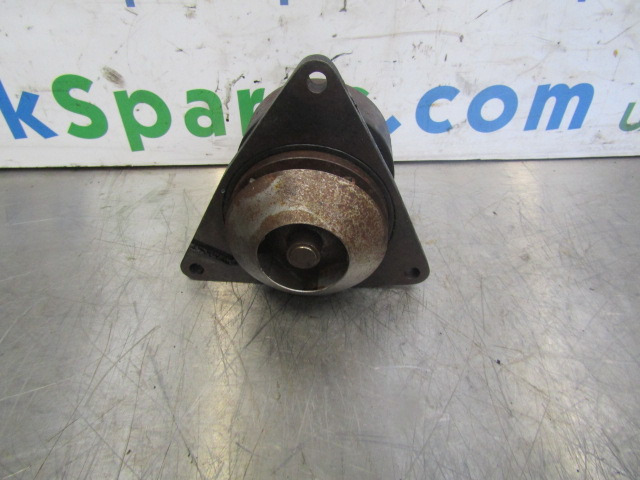 CUMMINS 6 CTA C SERIES WATER PUMP P/NO 77740N - Motor e peças por Camião: foto 1 CUMMINS 6 CTA C SERIES WATER PUMP P/NO 77740N - Motor e peças por Camião: foto 1