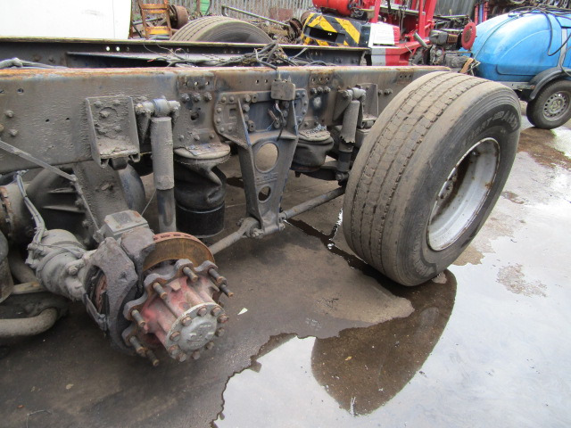 DAF CF 85 410 6X2 BREAKING FOR SPARES - Camião: foto 2 DAF CF 85 410 6X2 BREAKING FOR SPARES - Camião: foto 2