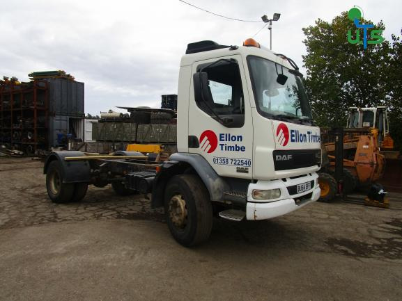 DAF LF 220 BREAKING FOR SPARES - Camião: foto 2 DAF LF 220 BREAKING FOR SPARES - Camião: foto 2