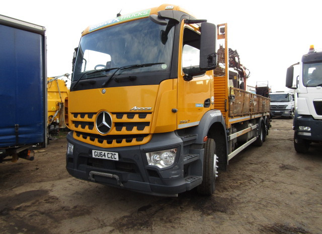 MERCEDES AROCS 2527 BREAKING FOR SPARES - Camião: foto 4 MERCEDES AROCS 2527 BREAKING FOR SPARES - Camião: foto 4