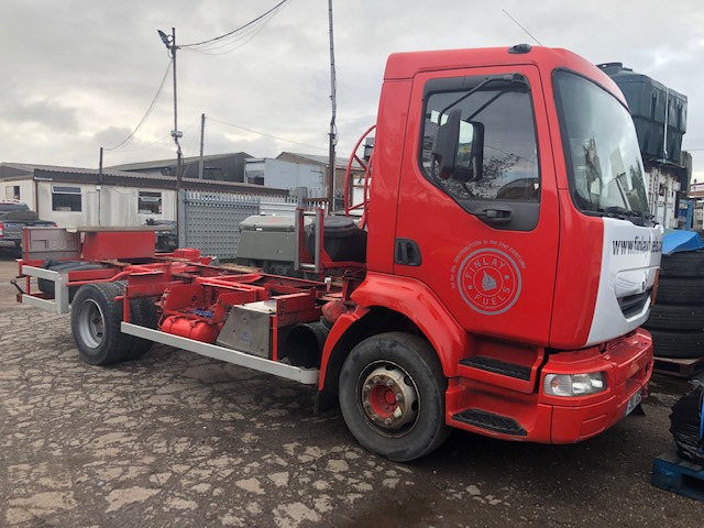 RENAULT MIDLUM 14TON 180DCI BREAKING FOR SPARES - Camião: foto 1 RENAULT MIDLUM 14TON 180DCI BREAKING FOR SPARES - Camião: foto 1