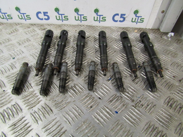 DAF CF75 310 EURO 3 BOSCH INJECTORS P/NO 0432191254 - Sistema de combustível por Camião: foto 1 DAF CF75 310 EURO 3 BOSCH INJECTORS P/NO 0432191254 - Sistema de combustível por Camião: foto 1