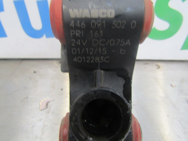 DAF LF 220 EURO 6 AD BLUE DOSING PUMP WABCO P/NO 446 091 3020 - Motor e peças por Camião: foto 2 DAF LF 220 EURO 6 AD BLUE DOSING PUMP WABCO P/NO 446 091 3020 - Motor e peças por Camião: foto 2