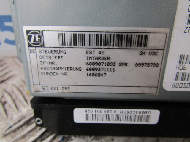 DAF XF 105 INTARDER ECU BOSCH P/NO 0260001028 - Centralina electrónica por Camião: foto 2 DAF XF 105 INTARDER ECU BOSCH P/NO 0260001028 - Centralina electrónica por Camião: foto 2