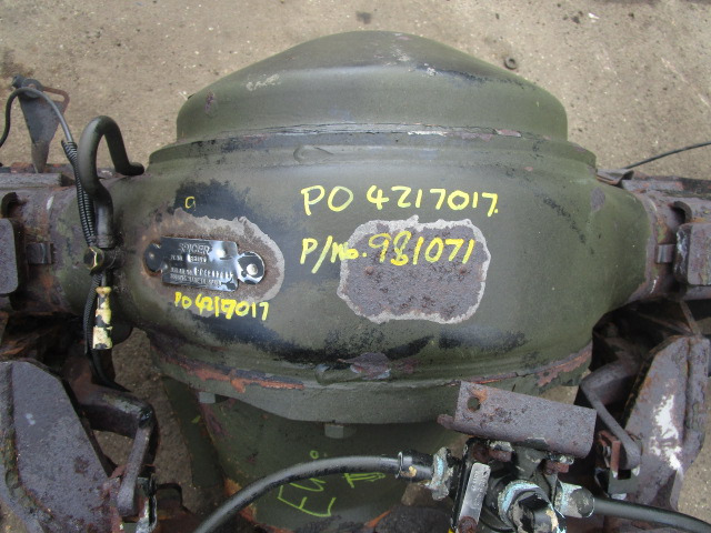 DENNIS ELITE II SPICER REAR AXLE P/NO 981071/ P04217017 - Eixo e peças por Veículo municipal/ Especial: foto 2 DENNIS ELITE II SPICER REAR AXLE P/NO 981071/ P04217017 - Eixo e peças por Veículo municipal/ Especial: foto 2