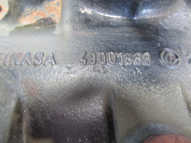 DENNIS ELITE II STEERING BOX TRW P/NO 049001889/2 - Direcção por Veículo municipal/ Especial: foto 2 DENNIS ELITE II STEERING BOX TRW P/NO 049001889/2 - Direcção por Veículo municipal/ Especial: foto 2